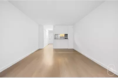 561 10th Avenue #4L, New York, NY 10036 - Photo 5