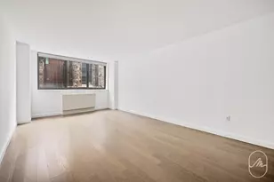 561 10th Ave, New York City, NY 10036 - Photo 3