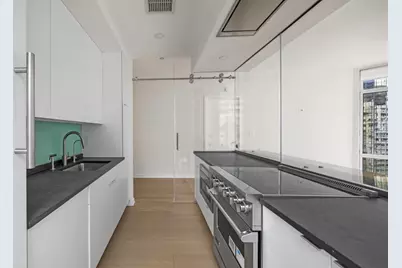 207 E 57th Street #16A, New York City, NY 10022 - Photo 3