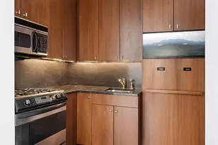 343 E 74th St, New York, NY 10021 - Photo 7