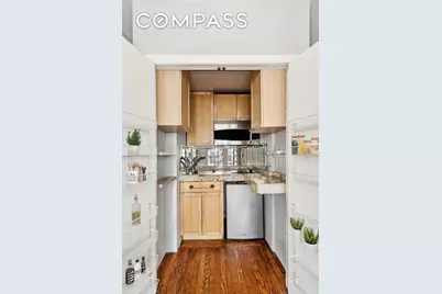 25 Tudor City Place #1419, New York, NY 10017 - Photo 3