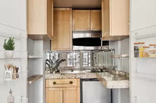 25 Tudor City Pl, New York, NY 10017 - Photo 3