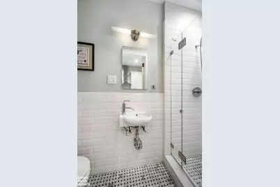 1349 Lexington Avenue #2E, New York City, NY 10128 - Photo 9
