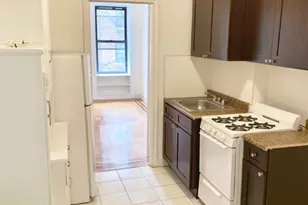 125 E 90th St, New York, NY 10128 - Photo 3