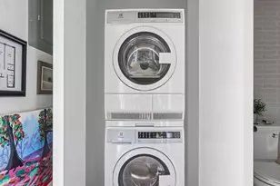 449 Decatur St, New York City, NY 11233 - Photo 7