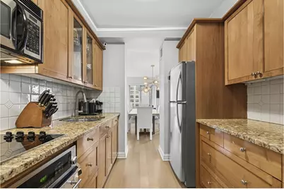 200 E 57th Street #10C, New York City, NY 10022 - Photo 3