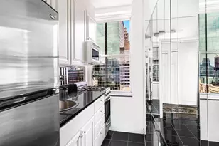 781 5th Ave, New York, NY 10022 - Photo 3