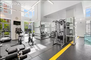 310 W 52nd St, New York City, NY 10019 - Photo 9
