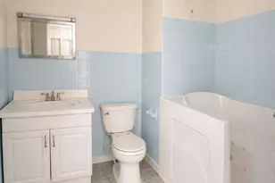 655 Maple St, New York City, NY 11203 - Photo 3