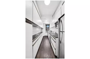 333 E 53rd St, New York City, NY 10022 - Photo 5