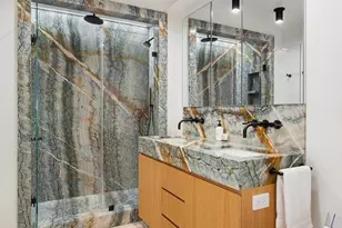 346 W 22nd St, New York, NY 10011 - Photo 5