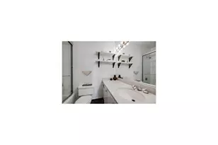 245 E 93rd St, New York City, NY 10128 - Photo 5