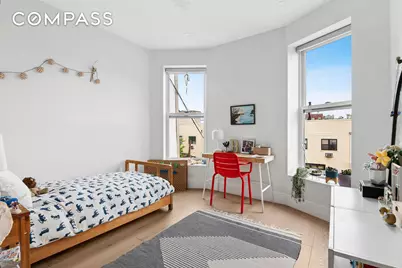 114 A Hart Street, New York City, NY 11206 - Photo 13