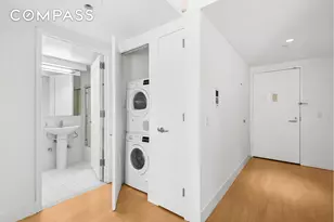 242 E 25th St, New York, NY 10010 - Photo 5