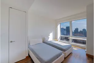 400 5th Ave, New York City, NY 10018 - Photo 11