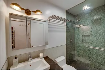 226 E 95th Street #506, New York City, NY 10128 - Photo 9