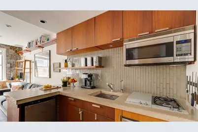 226 E 95th Street #506, New York City, NY 10128 - Photo 5