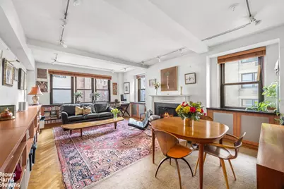 4 E 70th Street #7C, New York, NY 10021 - Photo 1