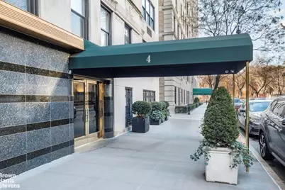 4 E 70th Street #7C, New York City, NY 10021 - Photo 9