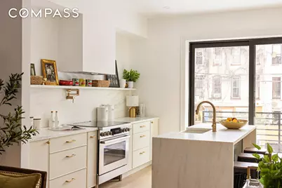 819 Greene Avenue, Brooklyn, NY 11221 - Photo 5