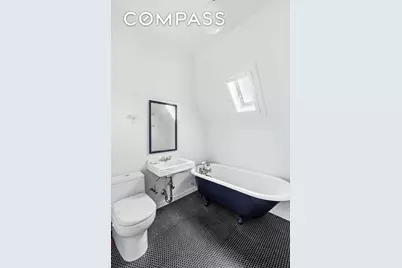 792 E 21st Street, New York City, NY 11210 - Photo 19