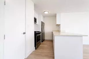 1735 York Ave, New York City, NY 10128 - Photo 5