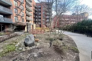 87-10 51st Ave, New York City, NY 11373 - Photo 15