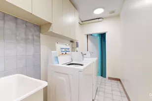 45-44 Vernon Blvd, Long Island City, NY 11101 - Photo 7