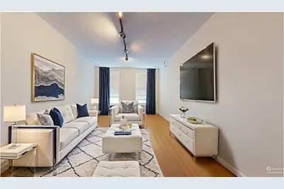 45-44 Vernon Boulevard #3, Long Island City, NY 11101 - Photo 1