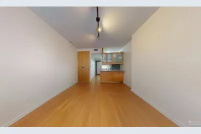 45-44 Vernon Boulevard #3, Long Island City, NY 11101 - Photo 3