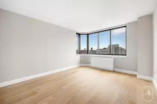 345 E 94th St, New York, NY 10128 - Photo 9