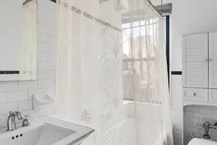 205 E 78th St, New York City, NY 10075 - Photo 9