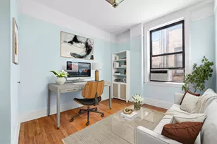 532 W 111th St, New York City, NY 10025 - Photo 3