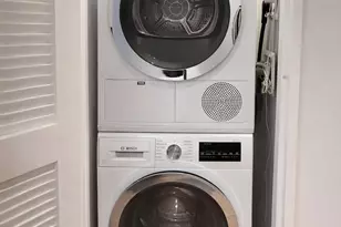 500 W 45th St, New York, NY 10036 - Photo 17