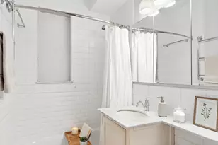 440 E 62nd St, New York City, NY 10065 - Photo 23