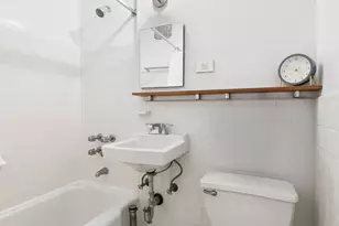 215 E 29th St, New York City, NY 10016 - Photo 7