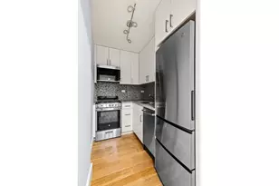 7 E 14th St, New York, NY 10003 - Photo 3