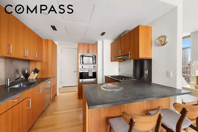450 E 83rd Street #18A, New York City, NY 10028 - Photo 7