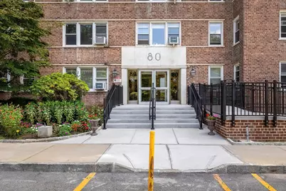 80 Knolls Crescent #6-M, Bronx, NY 10463 - Photo 1