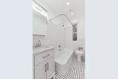 161 E 91st Street #2B, New York City, NY 10128 - Photo 1