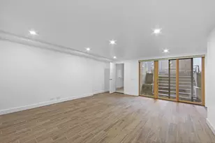 61 W 69th St, New York City, NY 10023 - Photo 9