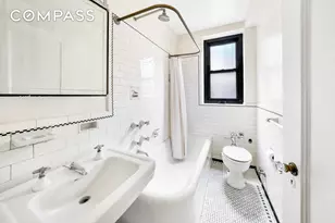 235 E 22nd St, New York City, NY 10010 - Photo 5