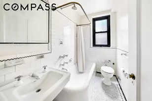 235 E 22nd St, New York City, NY 10010 - Photo 5