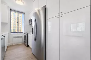 1735 York Ave, New York City, NY 10128 - Photo 5