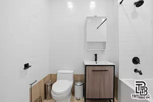 496 Broadway, New York City, NY 11211 - Photo 5