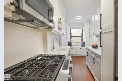 40 W 77th Street #1A, New York City, NY 10024 - Photo 3