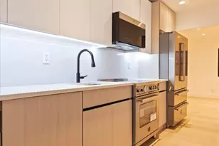 31-65 23rd St, New York City, NY 11106 - Photo 13