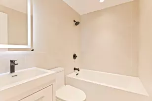 31-65 23rd St, New York City, NY 11106 - Photo 17