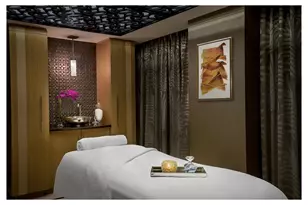 160 Central Park S, New York City, NY 10019 - Photo 17