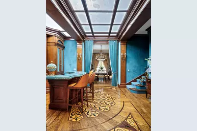 163 E 64th Street, New York City, NY 10065 - Photo 9